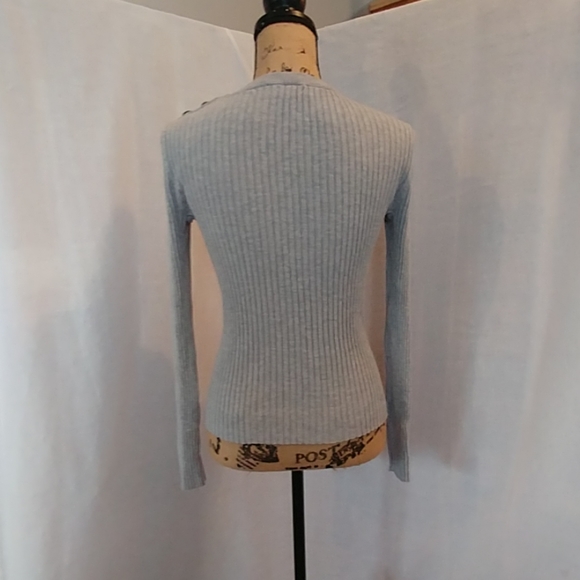 Ann Taylor grey sweater - Picture 2 of 6